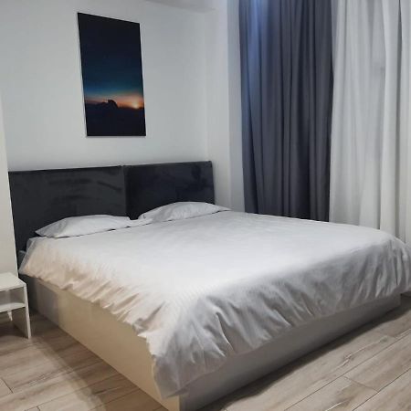 Modern Apartment Korca 2 Eksteriør bilde